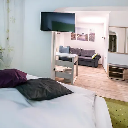 Sulmana Hotel